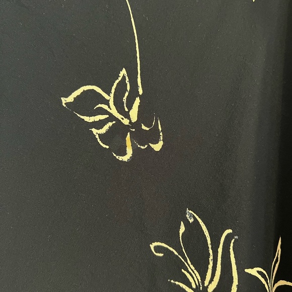 Ralph Lauren 100% Silk Skirt. - Picture 5 of 5